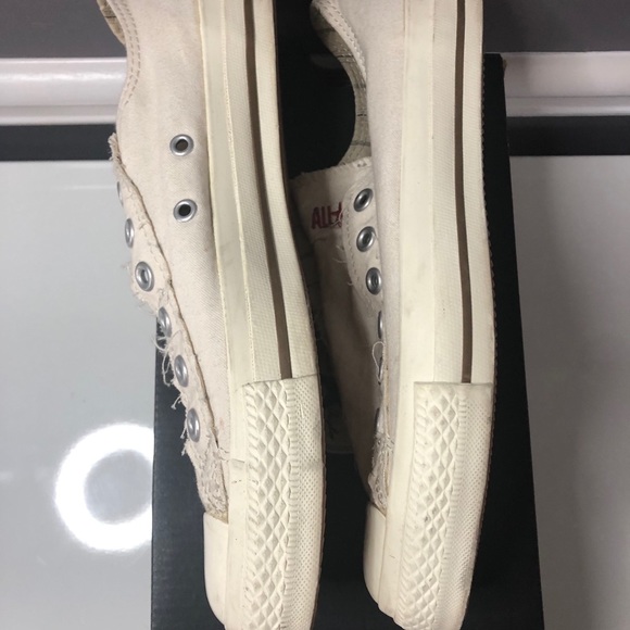 Converse Men’s 7.5 - Picture 3 of 6